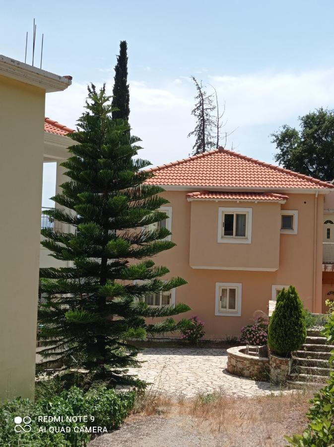 Hotel Theasis Paralia Sergoulas Zewnętrze zdjęcie